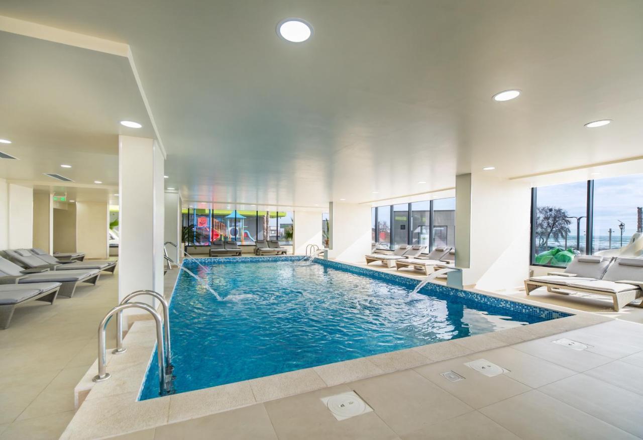 Rusty Sands Apt Spa N Pools Beach Resort Năvodari Zewnętrze zdjęcie